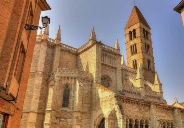 Páginas para ligar Valladolid maduras, casadas y transexuales en 2025