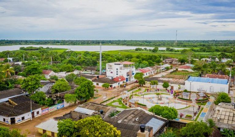 mejores páginas contactos Plato