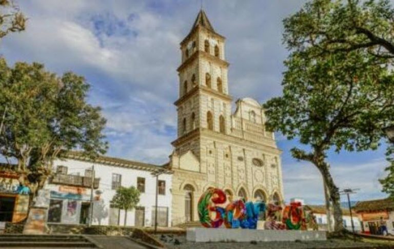 páginas para ligar Garzón